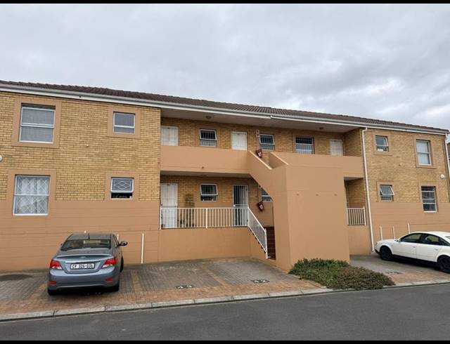 2 BEDROOM APARTMENT FOR SALE IN DURBANVILLE
